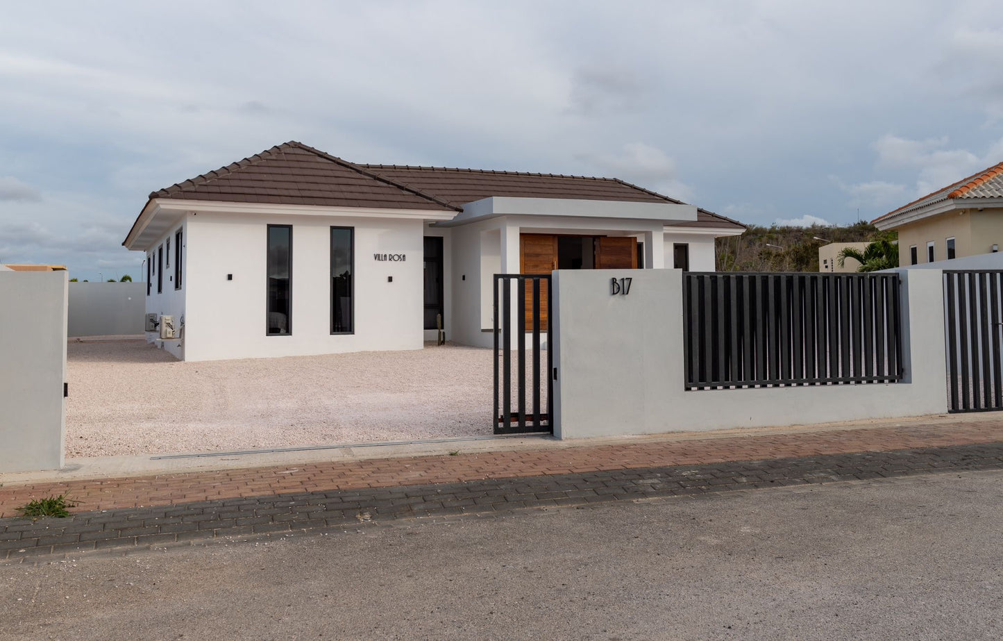 Harmonie B17 β Luxury Modern Villa in Harmonie