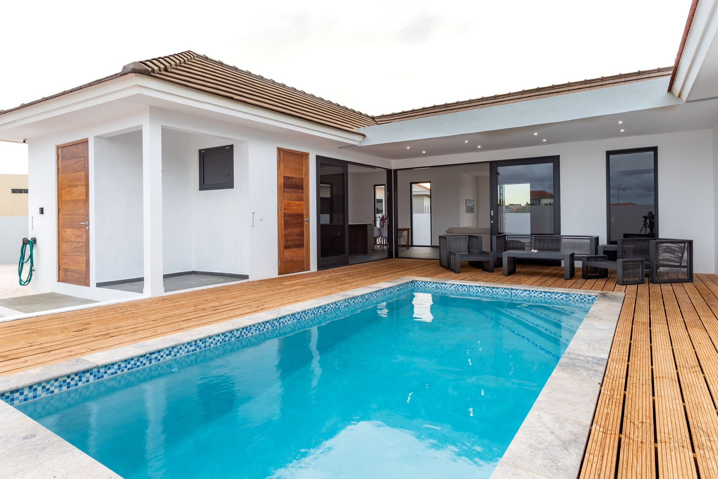 Harmonie B17 β Luxury Modern Villa in Harmonie