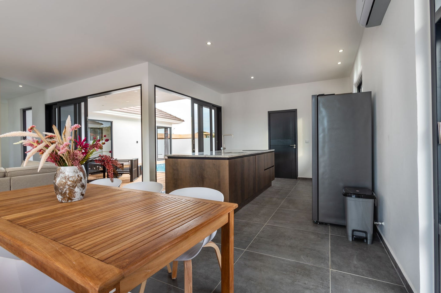 Harmonie B17 β Luxury Modern Villa in Harmonie